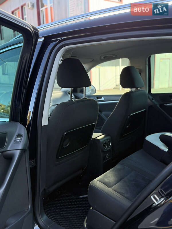 Позашляховик / Кросовер Volkswagen Tiguan 2011 в Хмельницькому фото 8 Позашляховик / Кросовер Volkswagen Tiguan 2011 в Хмельницькому