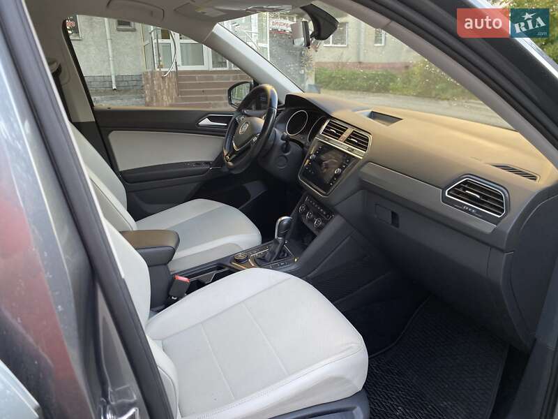 Внедорожник / Кроссовер Volkswagen Tiguan 2018 в Луцке