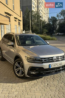 Внедорожник / Кроссовер Volkswagen Tiguan 2020 в Харькове