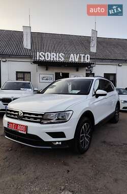 Внедорожник / Кроссовер Volkswagen Tiguan 2021 в Чернигове
