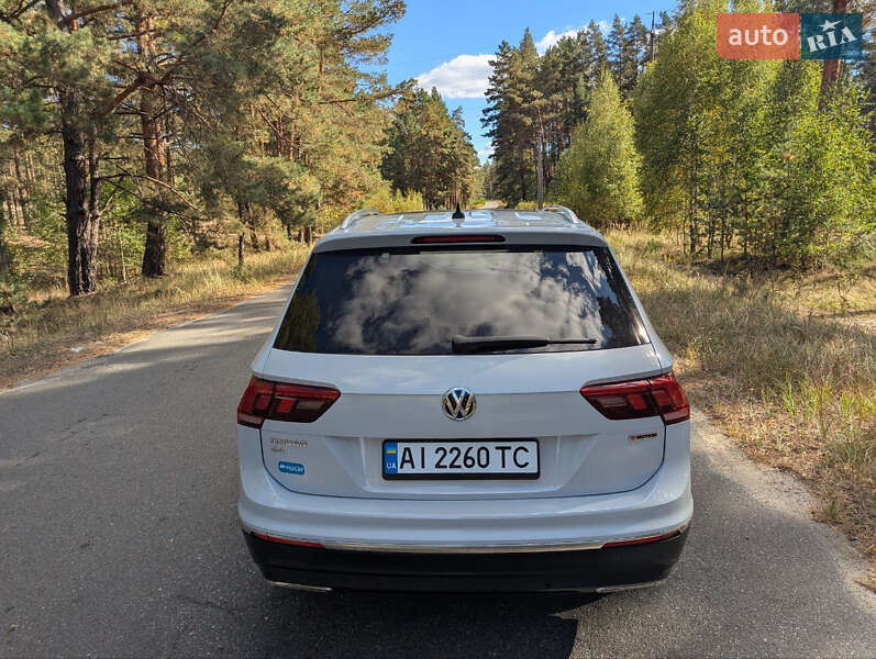 Внедорожник / Кроссовер Volkswagen Tiguan 2018 в Киеве фото 19 Внедорожник / Кроссовер Volkswagen Tiguan 2018 в Киеве