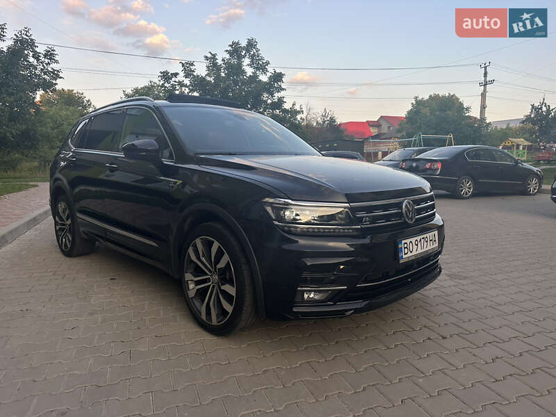 Внедорожник / Кроссовер Volkswagen Tiguan 2018 в Тернополе