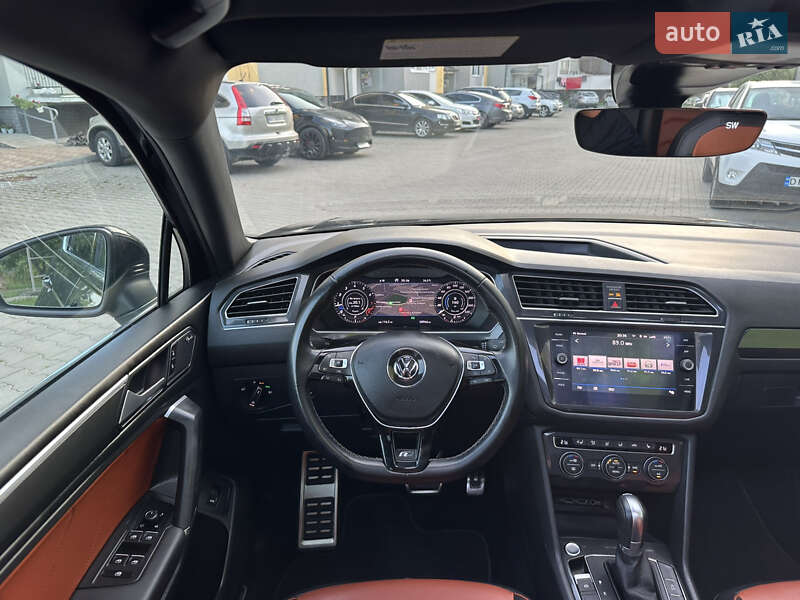 Внедорожник / Кроссовер Volkswagen Tiguan 2018 в Тернополе