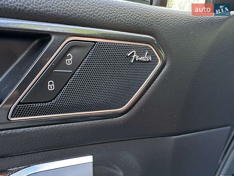 Внедорожник / Кроссовер Volkswagen Tiguan 2018 в Тернополе