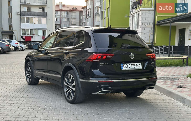 Внедорожник / Кроссовер Volkswagen Tiguan 2018 в Тернополе
