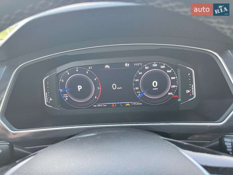 Позашляховик / Кросовер Volkswagen Tiguan 2020 в Києві