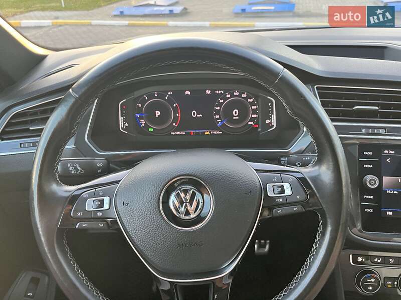 Позашляховик / Кросовер Volkswagen Tiguan 2020 в Києві