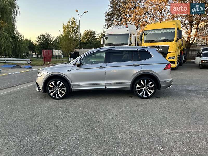 Позашляховик / Кросовер Volkswagen Tiguan 2020 в Києві