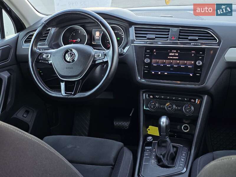 Внедорожник / Кроссовер Volkswagen Tiguan 2018 в Тернополе фото 18 Внедорожник / Кроссовер Volkswagen Tiguan 2018 в Тернополе