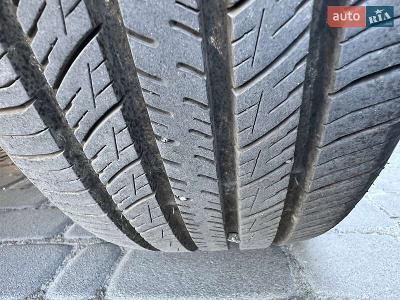 Внедорожник / Кроссовер Volkswagen Tiguan 2012 в Киеве