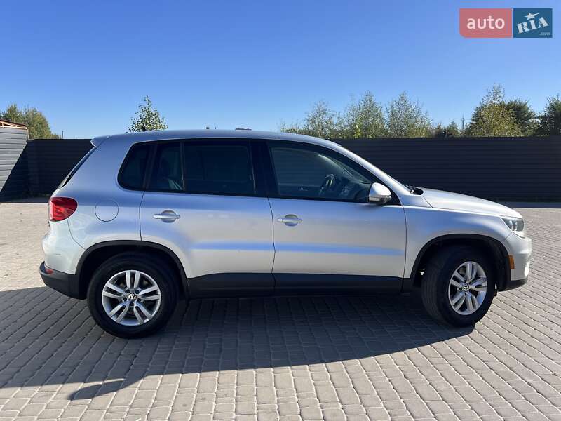 Внедорожник / Кроссовер Volkswagen Tiguan 2012 в Киеве