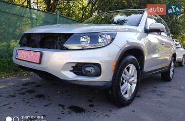 Позашляховик / Кросовер Volkswagen Tiguan 2015 в Львові