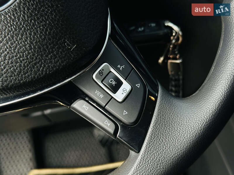 Внедорожник / Кроссовер Volkswagen Tiguan 2018 в Харькове фото 31 Внедорожник / Кроссовер Volkswagen Tiguan 2018 в Харькове