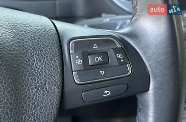 Внедорожник / Кроссовер Volkswagen Tiguan 2013 в 