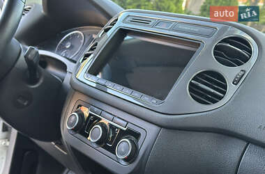 Внедорожник / Кроссовер Volkswagen Tiguan 2013 в 