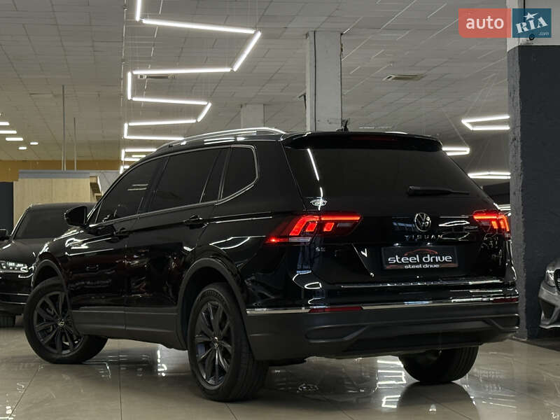 Внедорожник / Кроссовер Volkswagen Tiguan 2022 в Николаеве
