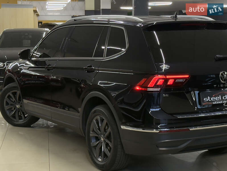 Внедорожник / Кроссовер Volkswagen Tiguan 2022 в Николаеве