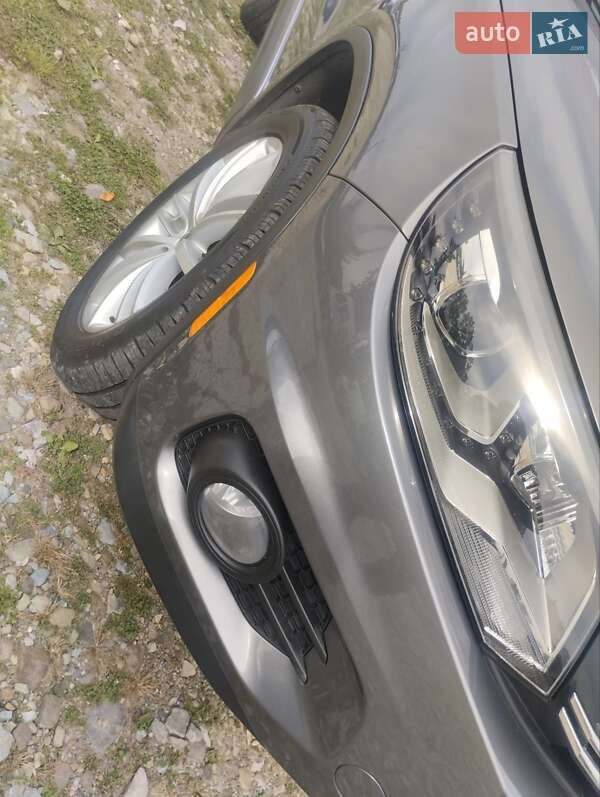 Внедорожник / Кроссовер Volkswagen Tiguan 2016 в Ивано-Франковске фото 9 Внедорожник / Кроссовер Volkswagen Tiguan 2016 в Ивано-Франковске