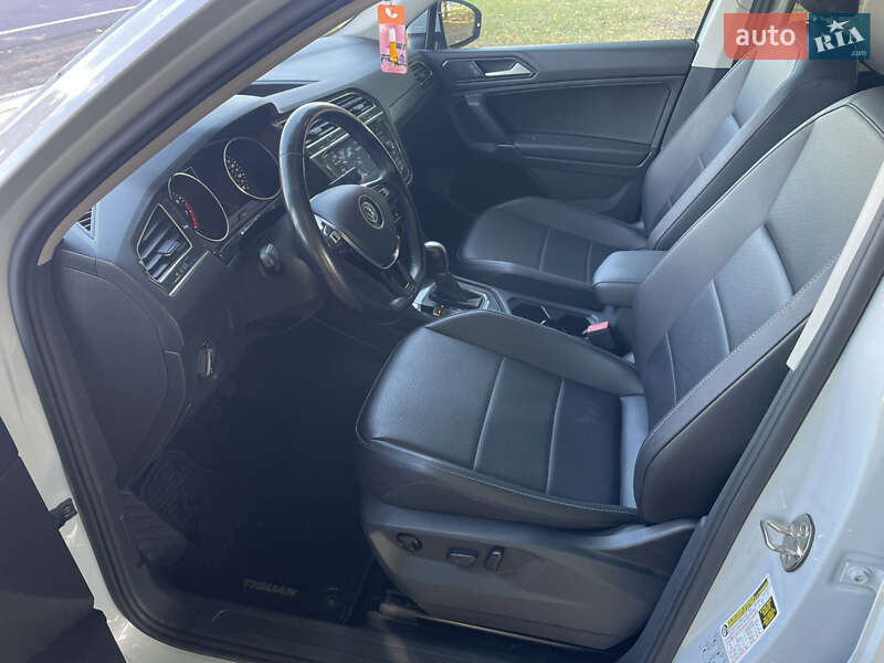 Внедорожник / Кроссовер Volkswagen Tiguan 2018 в Владимире