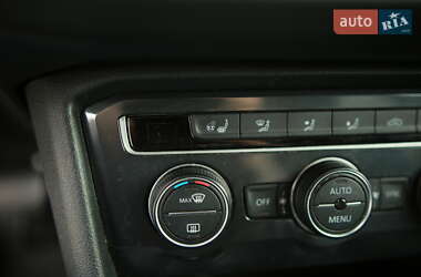 Внедорожник / Кроссовер Volkswagen Tiguan 2019 в 