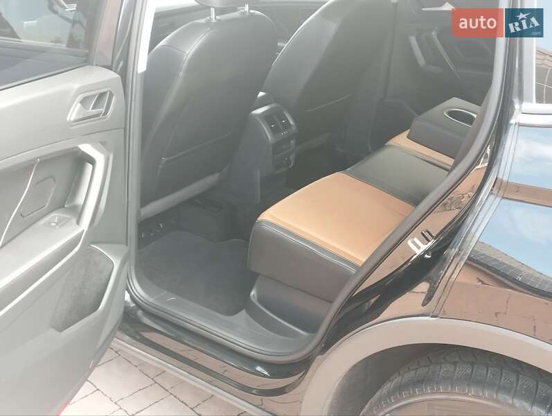 Внедорожник / Кроссовер Volkswagen Tiguan 2022 в Калуше