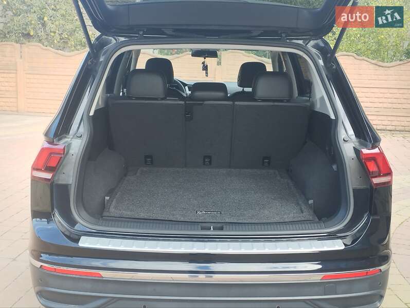 Внедорожник / Кроссовер Volkswagen Tiguan 2022 в Калуше