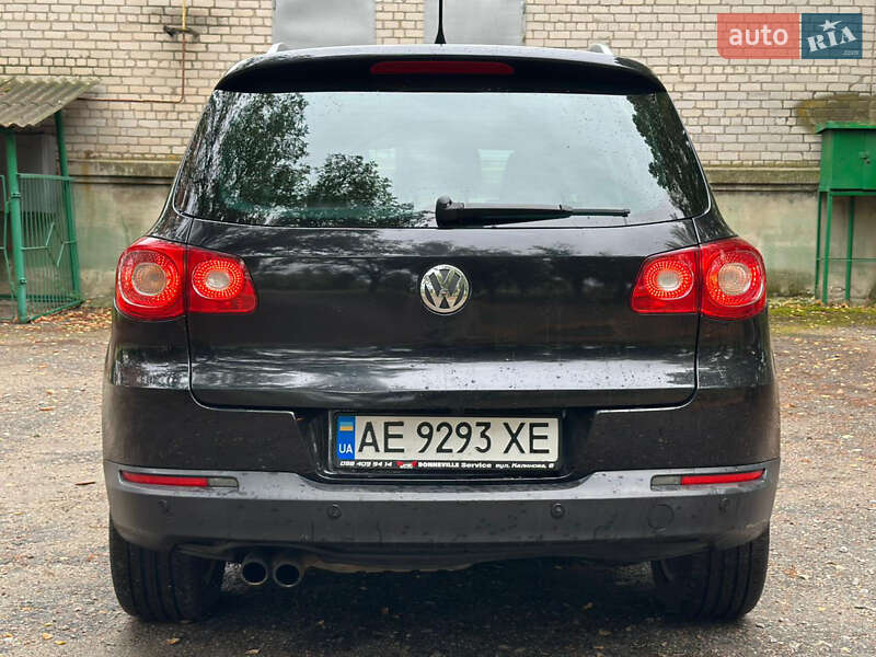 Позашляховик / Кросовер Volkswagen Tiguan 2009 в Києві