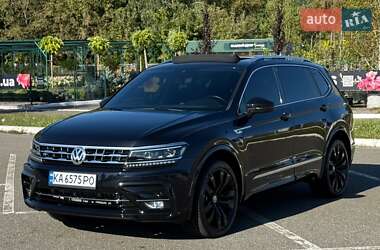 Внедорожник / Кроссовер Volkswagen Tiguan 2021 в Киеве