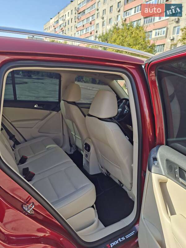 Внедорожник / Кроссовер Volkswagen Tiguan 2014 в Днепре фото 2 Внедорожник / Кроссовер Volkswagen Tiguan 2014 в Днепре