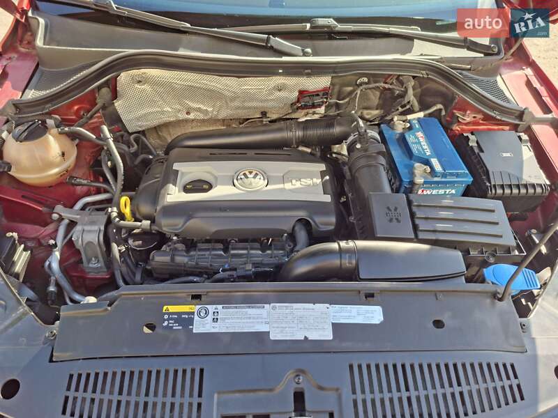 Внедорожник / Кроссовер Volkswagen Tiguan 2014 в Днепре фото 9 Внедорожник / Кроссовер Volkswagen Tiguan 2014 в Днепре