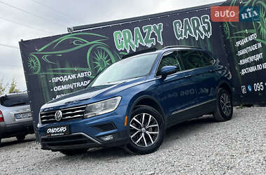 Внедорожник / Кроссовер Volkswagen Tiguan 2018 в Харькове