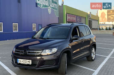 Внедорожник / Кроссовер Volkswagen Tiguan 2016 в Киеве