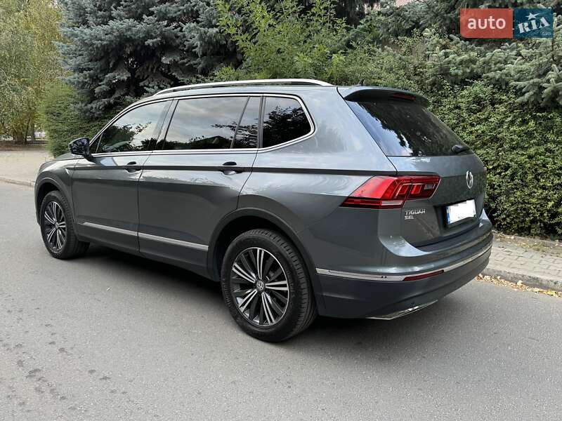 Внедорожник / Кроссовер Volkswagen Tiguan 2018 в Днепре фото 6 Внедорожник / Кроссовер Volkswagen Tiguan 2018 в Днепре