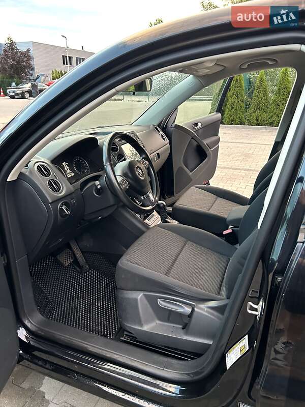 Внедорожник / Кроссовер Volkswagen Tiguan 2013 в Черкассах