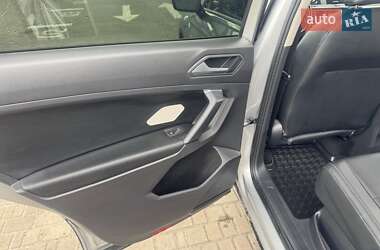 Внедорожник / Кроссовер Volkswagen Tiguan 2019 в 