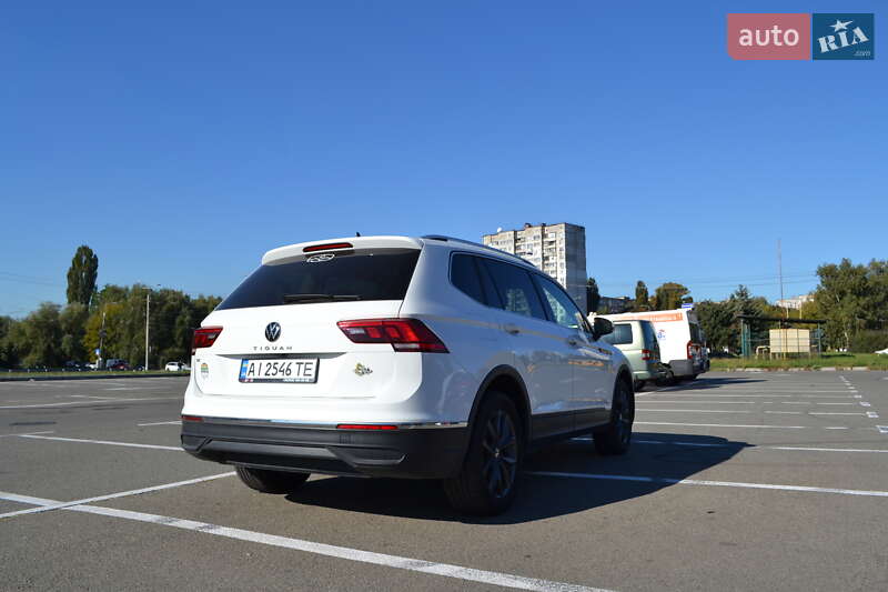 Внедорожник / Кроссовер Volkswagen Tiguan 2022 в Киеве фото 4 Внедорожник / Кроссовер Volkswagen Tiguan 2022 в Киеве