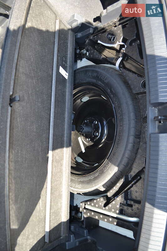 Внедорожник / Кроссовер Volkswagen Tiguan 2022 в Киеве фото 14 Внедорожник / Кроссовер Volkswagen Tiguan 2022 в Киеве