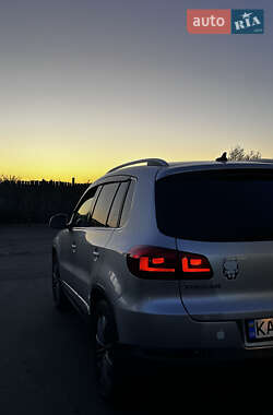 Внедорожник / Кроссовер Volkswagen Tiguan 2013 в Киеве
