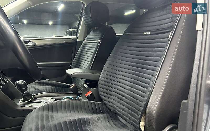 Внедорожник / Кроссовер Volkswagen Tiguan 2018 в Черновцах