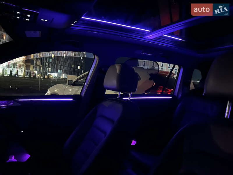 Внедорожник / Кроссовер Volkswagen Tiguan 2021 в Киеве