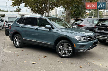 Внедорожник / Кроссовер Volkswagen Tiguan 2019 в Одессе