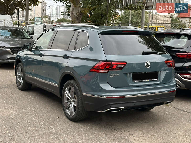 Внедорожник / Кроссовер Volkswagen Tiguan 2019 в Одессе