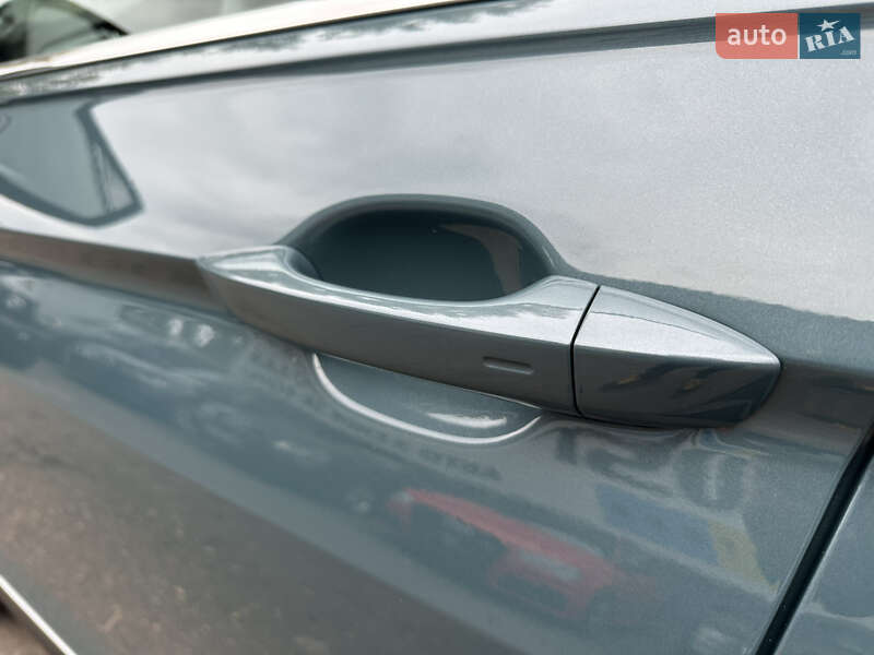 Внедорожник / Кроссовер Volkswagen Tiguan 2019 в Одессе