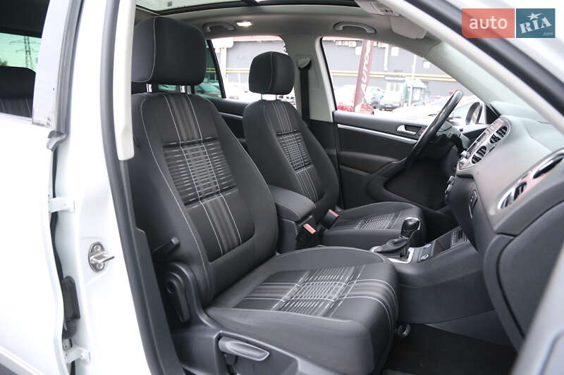 Внедорожник / Кроссовер Volkswagen Tiguan 2015 в Киеве фото 10 Внедорожник / Кроссовер Volkswagen Tiguan 2015 в Киеве