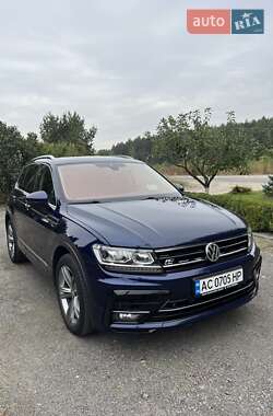 Внедорожник / Кроссовер Volkswagen Tiguan 2017 в Ковеле