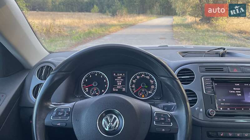 Позашляховик / Кросовер Volkswagen Tiguan 2017 в Києві