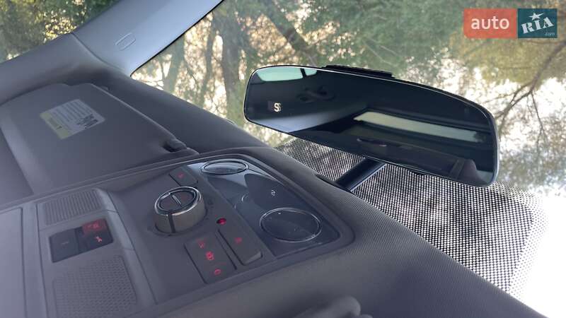 Позашляховик / Кросовер Volkswagen Tiguan 2017 в Києві