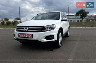 Внедорожник / Кроссовер Volkswagen Tiguan 2014 в Кривом Роге