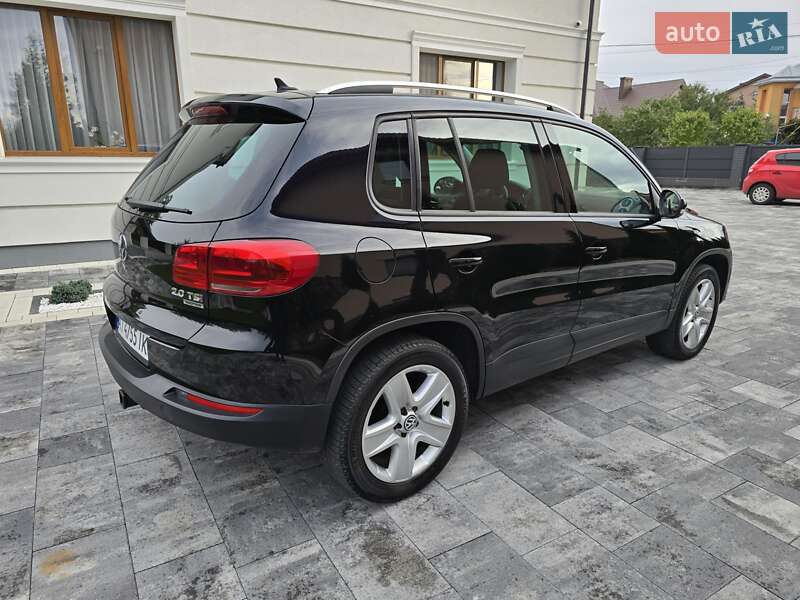Внедорожник / Кроссовер Volkswagen Tiguan 2014 в Ивано-Франковске