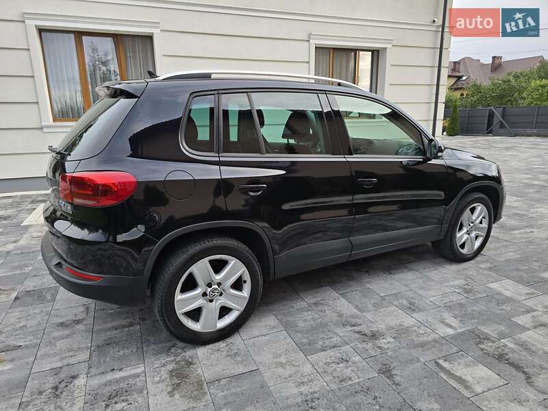 Внедорожник / Кроссовер Volkswagen Tiguan 2014 в Ивано-Франковске